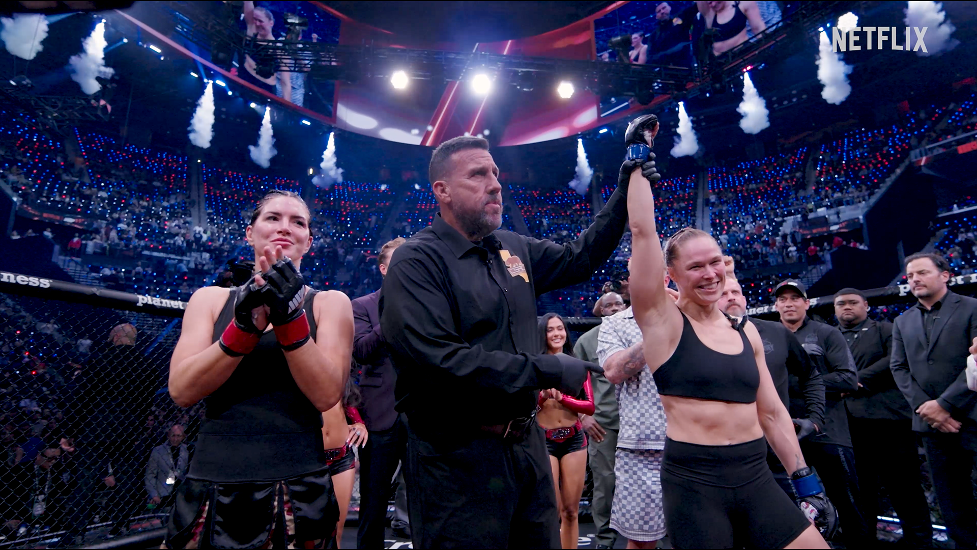 Rousey vs Carano Sizzle